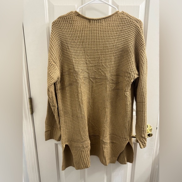Camel Knit Women's Cardigan - Picture 6 of 7